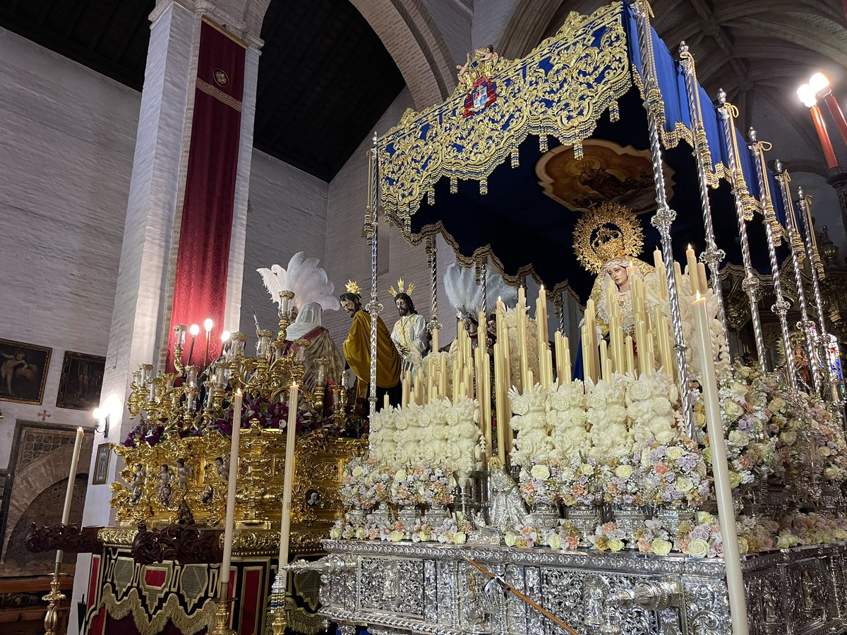 jlsanzalcalde's tweet photo. La @Hdad_del_Carmen sigue creciendo cada Miércoles Santo. Este año volverán a las calles de Sevilla cargados de ilusión desde el corazón de la calle Feria. #ElCarmen22 #SSantaSevilla22 https://t.co/Qwq1E0uiuh