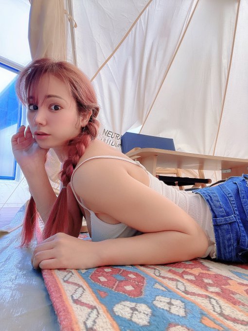 グランピングに来てるよ〜☺️🏕 https://t.co/0raz8Apvnm