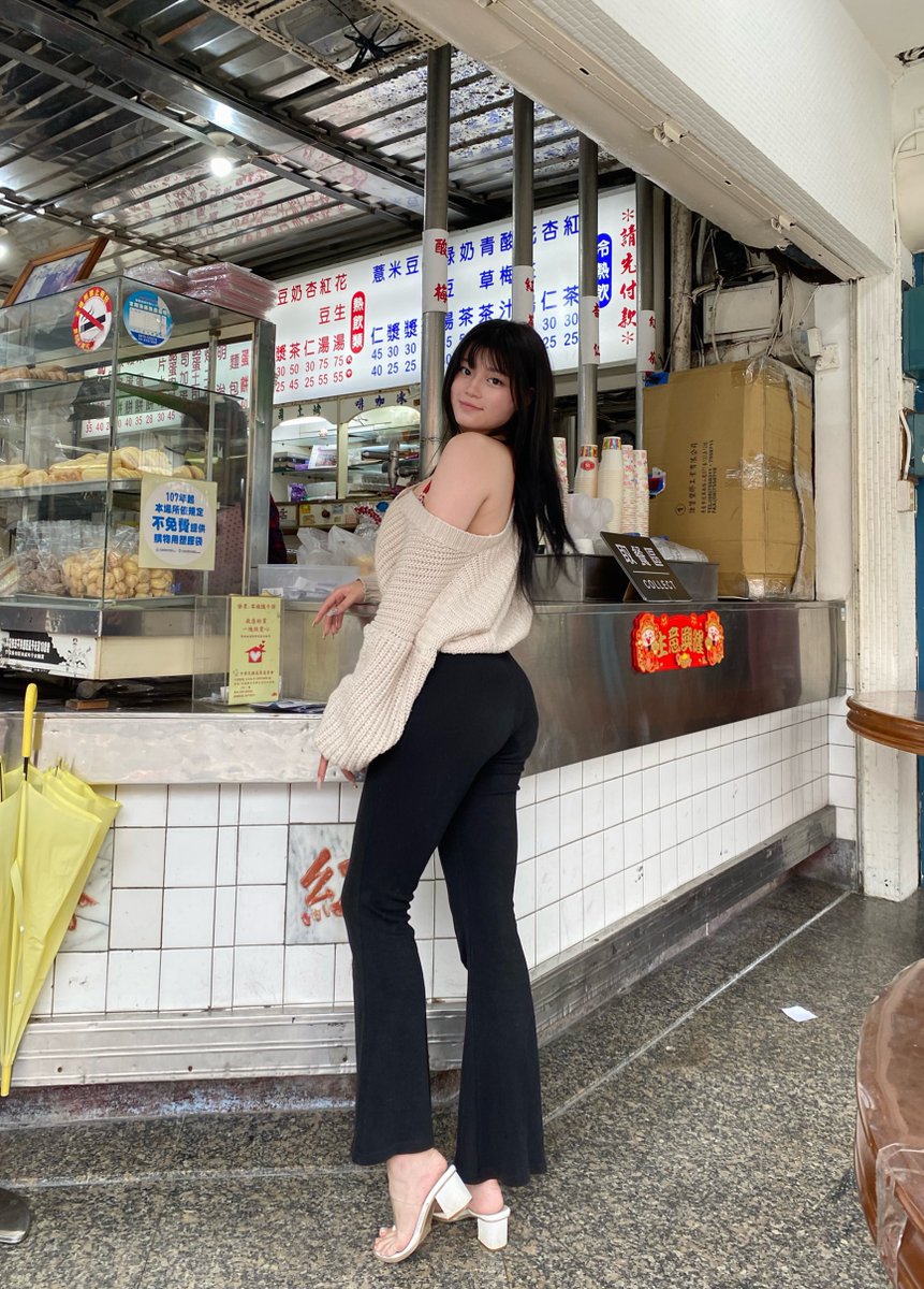 日常也要很時尚，對吧?

#私拍 #約拍 #團拍 #外拍 #棚拍 #旅拍 #自拍 #模特兒 #攝影 #日常 #可鹽可甜 #小姐姐 #性感 #反差 #女友 #日常 #jvid