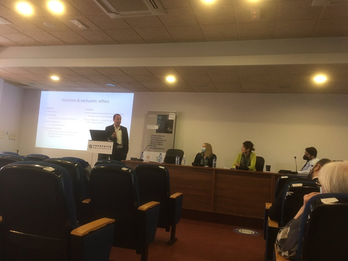 What was 10 years ago a (claim for) right to access the Internet now became an obligation, says Dariusz Kloza at the session on « Structural Inequalities, Social Inclusion and the Principle of Non Discrimination » #GigArts22