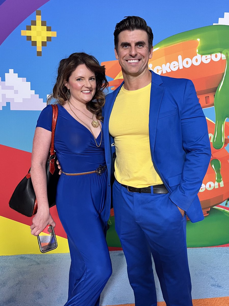 We wore these colors for Ukraine. 🇺🇦 My wife’s idea. I didn’t win the award, but still went home with the best prize around. ⁦⁦@BettyBarnesLA⁩