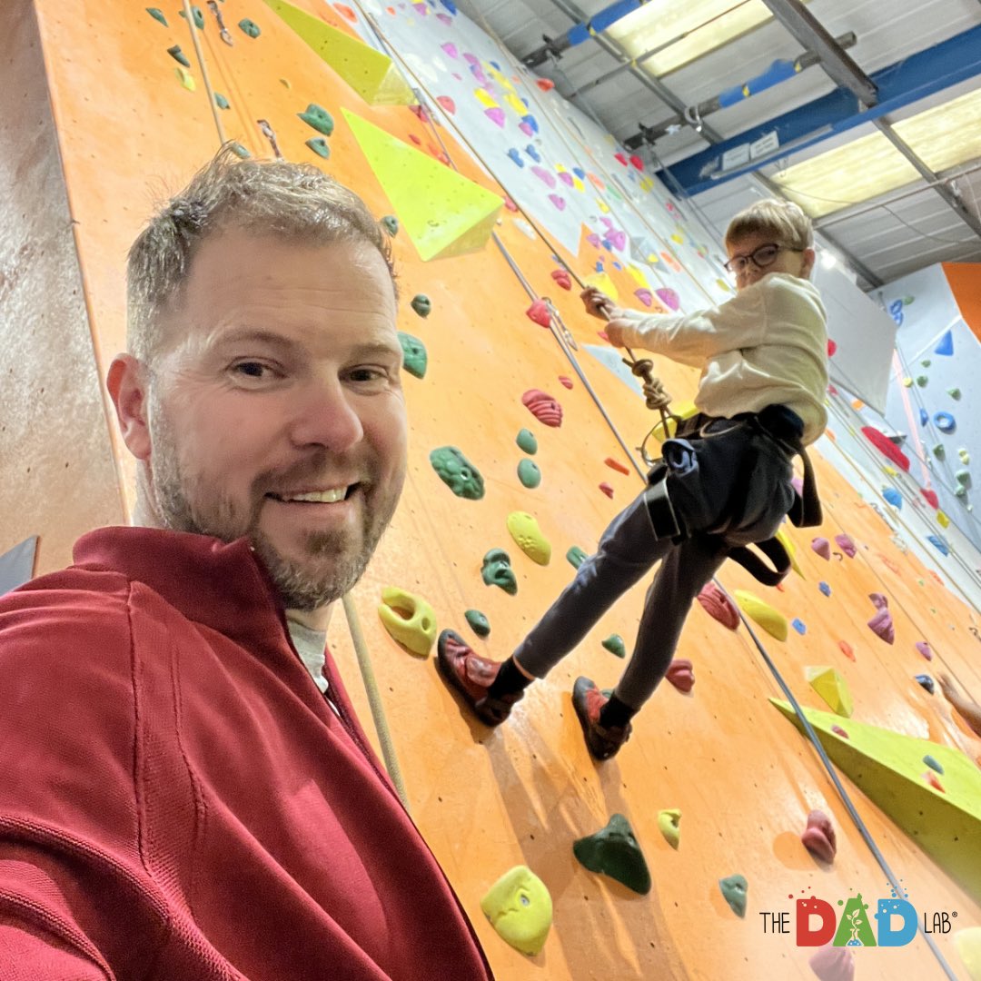 thedadlab's tweet photo. Climbing is a challenging and rewarding sport that can be enjoyed by anyone. So I took my son to a climbing wall and taught him a few tricks
#TheDadLab #fatherandson #fatherhood https://t.co/zUcuy68uTd