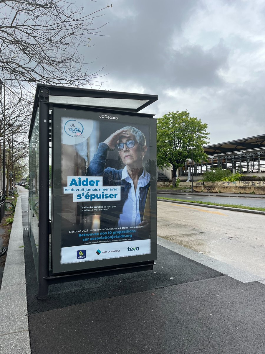 [#AiderSansSépuiser📢]  La campagne de sensibilisation 2022 de <a href="/assojetaide/">Collectif Je t'Aide-Journée Nat. des Aidant·e·s</a> s’affiche partout en France !
Merci à nos partenaires <a href="/MacifAssurances/">Macif</a> , <a href="/AG2RLAMONDIALE/">AG2R LA MONDIALE</a>, <a href="/TevaSante/">Teva Santé</a>  pour leur soutien !