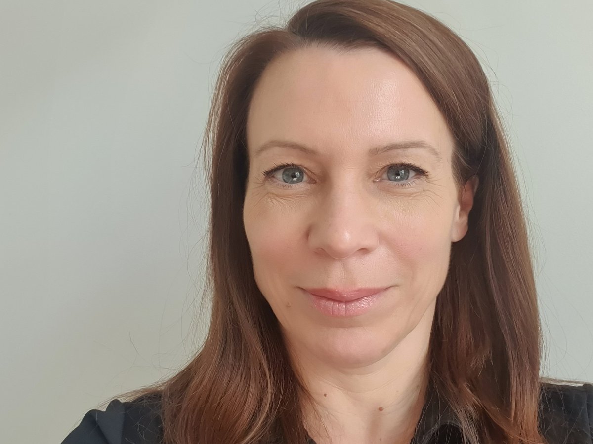 Handelskammer D-CH (@kammerdch) on Twitter photo Webinar FOKUS CH-EU «Kernelemente der EU-Digitalstrategie – Das neue Gesetz über Digitale Märkte und Digitale Dienste» am 20.4.22 um 12Uhr mit <a href="/SleemanNatalie/">Natalie Sleeman</a> , Botschaftsrätin und Leiterin der Sektion Handel und Wirtschaft der Europäischen Union CH & FL register.gotowebinar.com/register/66673… Webinar FOKUS CH-EU «Kernelemente der EU-Digitalstrategie – Das neue Gesetz über Digitale Märkte und Digitale Dienste» am 20.4.22 um 12Uhr mit <a href="/SleemanNatalie/">Natalie Sleeman</a> , Botschaftsrätin und Leiterin der Sektion Handel und Wirtschaft der Europäischen Union CH & FL register.gotowebinar.com/register/66673…