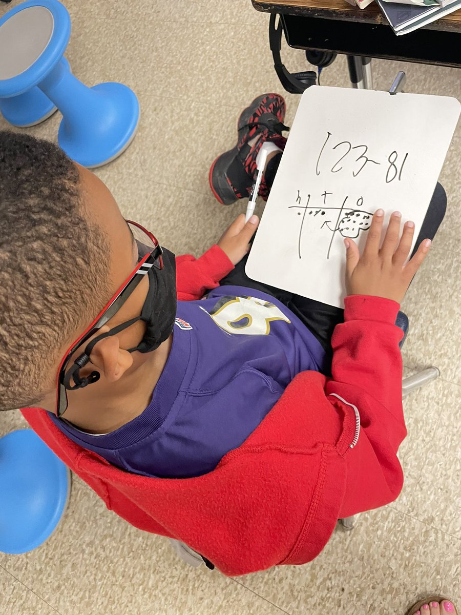 tullyelemjcps's tweet photo. Multiple math strategies to solve equations in Mr. Welsh’s class! #marvelousmath #welovetully https://t.co/KY7Zy3nsER