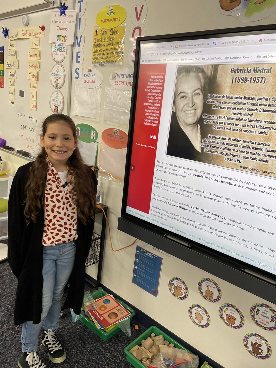 Sra_Wade's tweet photo. This @MalvernES rockstar student understood the assignment Leaders Day! She was Gabriela Mistral a famous latina poet that received the Nobel Peace Prize in 1945. Way to go Red Hawk! I love learning along with my students. #growthmindset #mymisd #Wade3rdgrade https://t.co/RjQ1WCiWvH