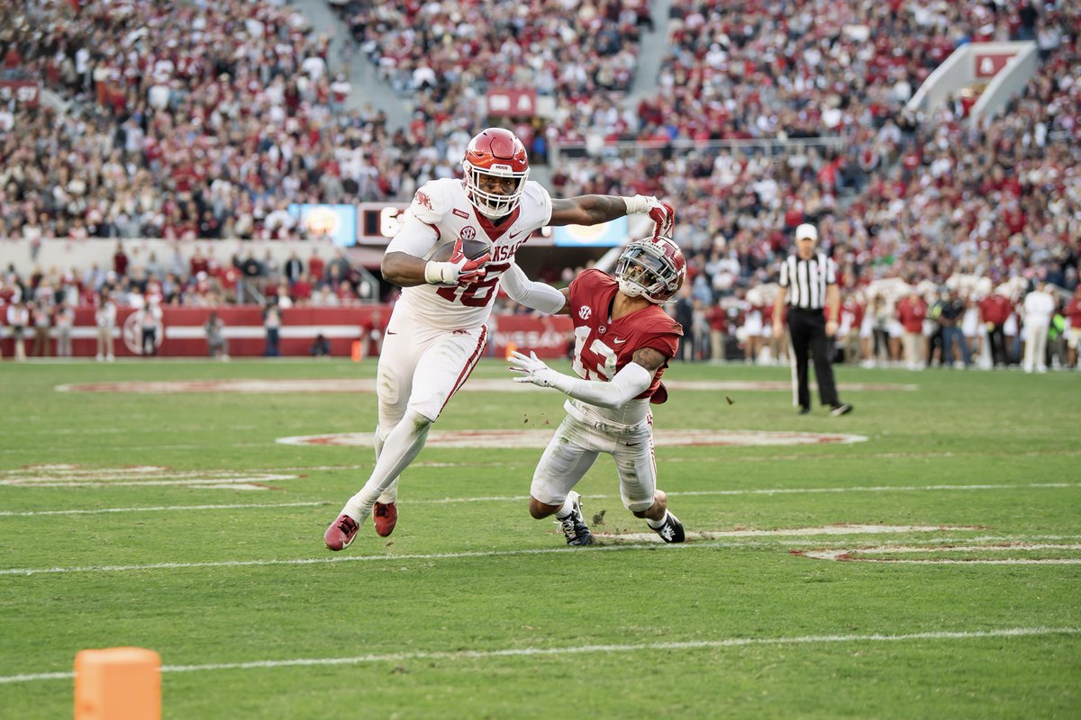 RazorbackFB's tweet photo. Confirmed. https://t.co/LHKvNePCAT