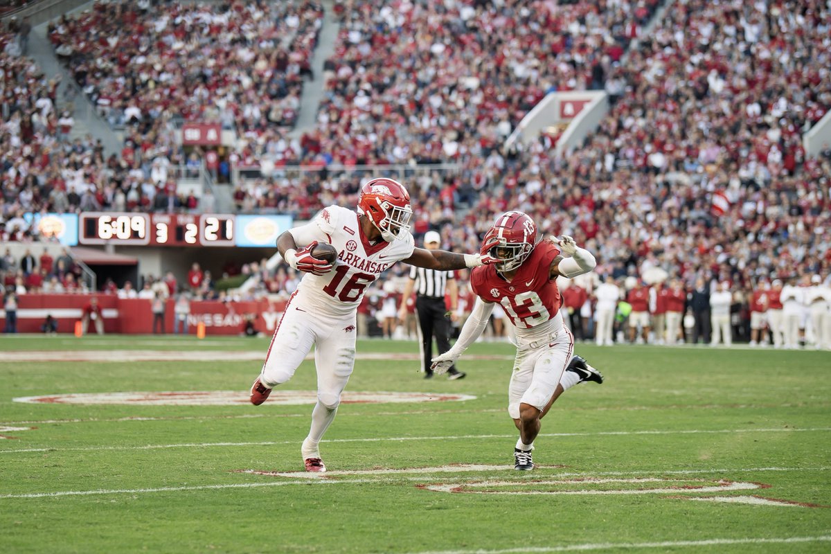 RazorbackFB's tweet photo. Confirmed. https://t.co/LHKvNePCAT