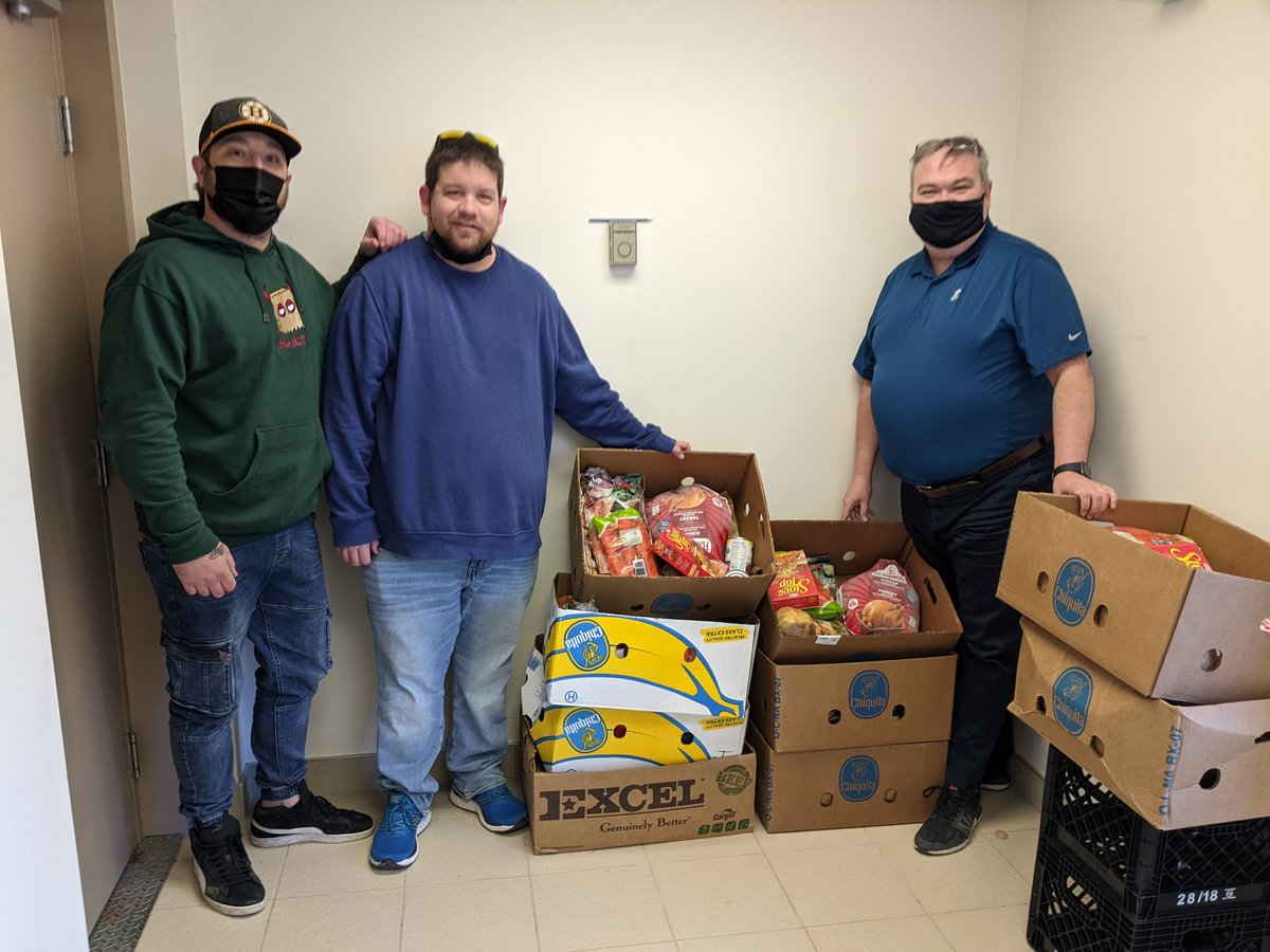 NMSAwesome1's tweet photo. A huge THANK YOU to Josh Paul and his crew for their amazing donation of 17 boxes of food to help NMS families!  Greatly appreciated! @ASDWLimelight @ASD_West https://t.co/5sbWvuCrgO