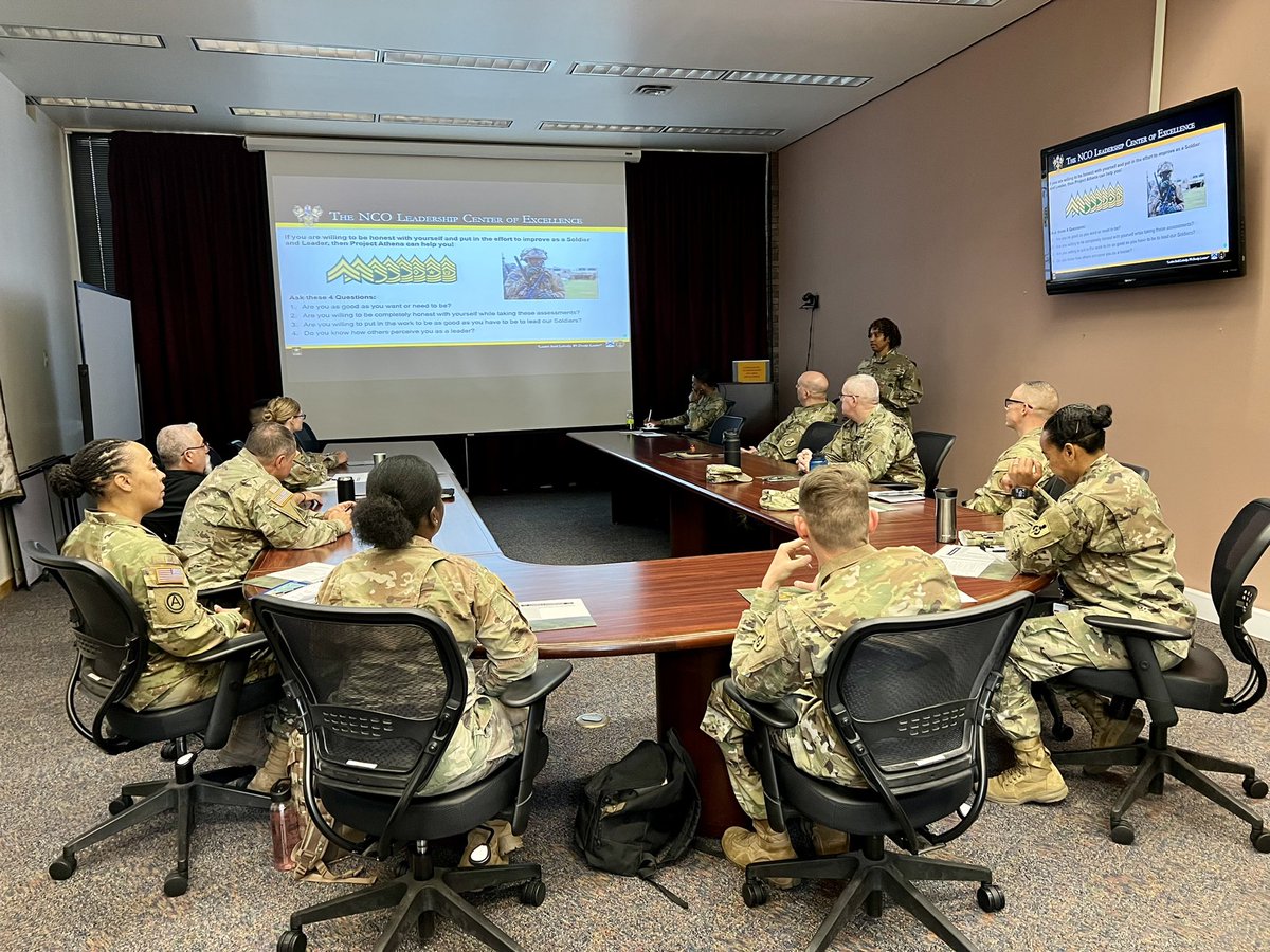 jjortizjr63's tweet photo. SGM Hildebrand &amp; SGM Byrd Leading the NCOLCoE Coaching Workshop to Battle Staff, NCOA and MLC Cadre in support of Project Athena.  @CSM_Schmidt @steviehelton72 @TRADOCCSM @Michael11293782 @mildred37663916 @CAPLdvleaders https://t.co/7TEet2RDta