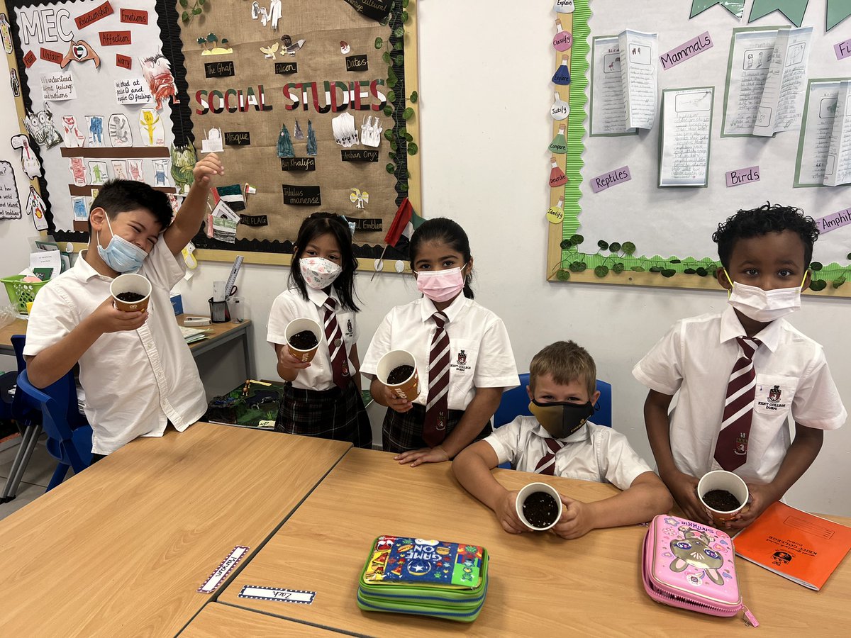 KCD_Year2's tweet photo. Planting seeds to do our bit to restore Planet Earth 🌍 🪴 💧 🍃 #wowweek @KentCollegeDXB https://t.co/1VGetwoA37