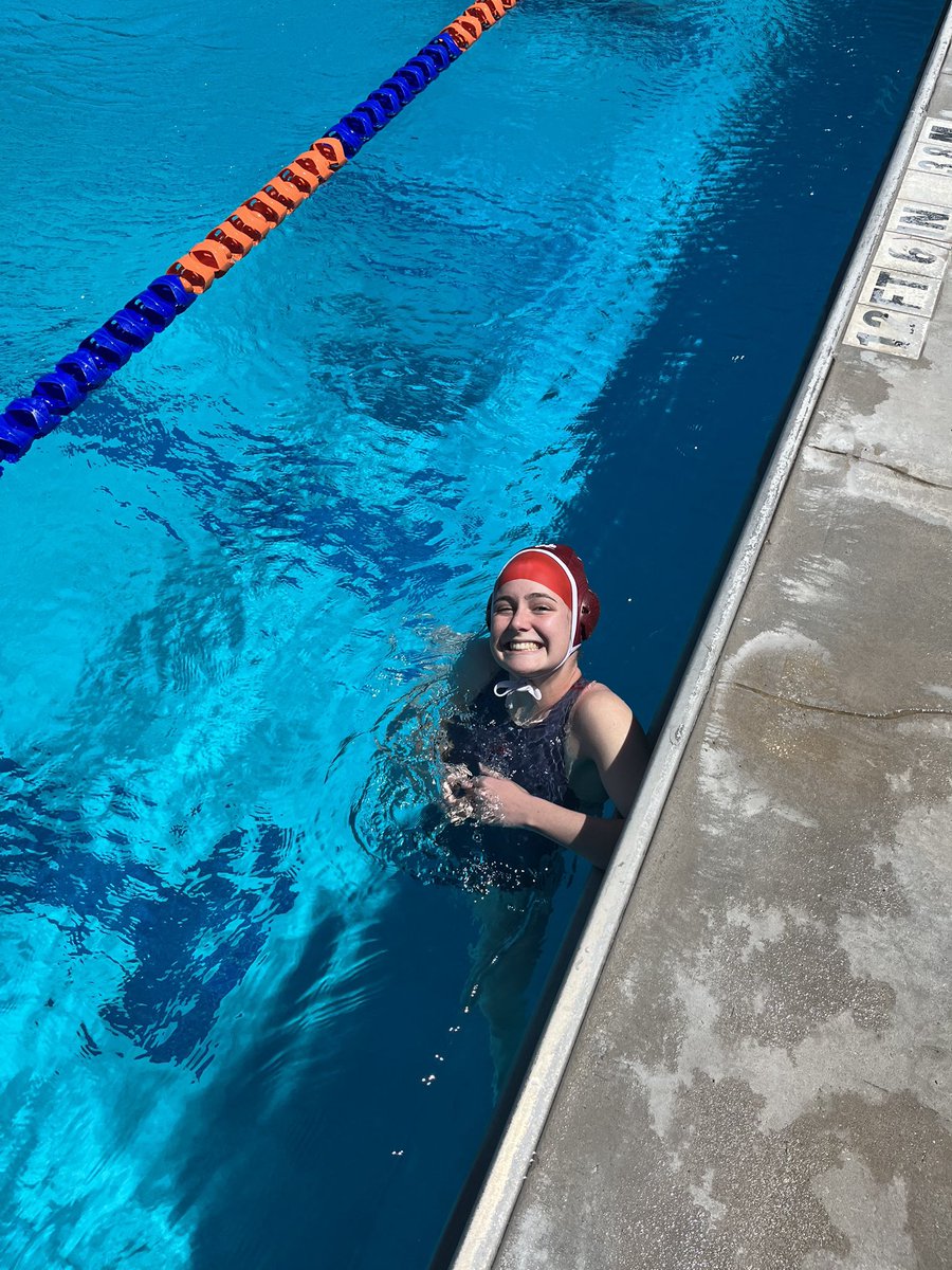 herseygirlspolo's tweet photo. Claire Lutz (class of 2019) had an awesome weekend playing waterpolo with her Alabama club team at the University of Florida! She repped her high school numbers 1&7! We love to see our girls still playing!🤽🏽♀️💪🏼🧡 @HerseyHuskies @Matuszewski214 @Dion_JTsports #GirlBoss #lovepolo https://t.co/6cxBQsmjga