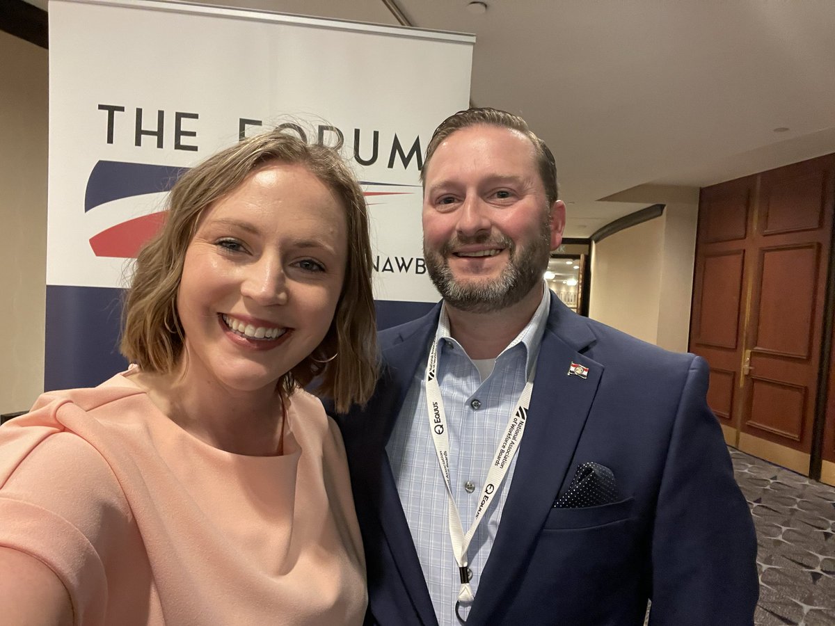 It was great to reconnect with the <a href="/MODHEWD/">MO Higher Education & Workforce Development</a> OWD team in DC! <a href="/MardyLeathers/">Mardy Leathers</a> takes #NAWBFORUM22 by storm with innovative WF approaches! #MoWorkforce @WileyBeyond