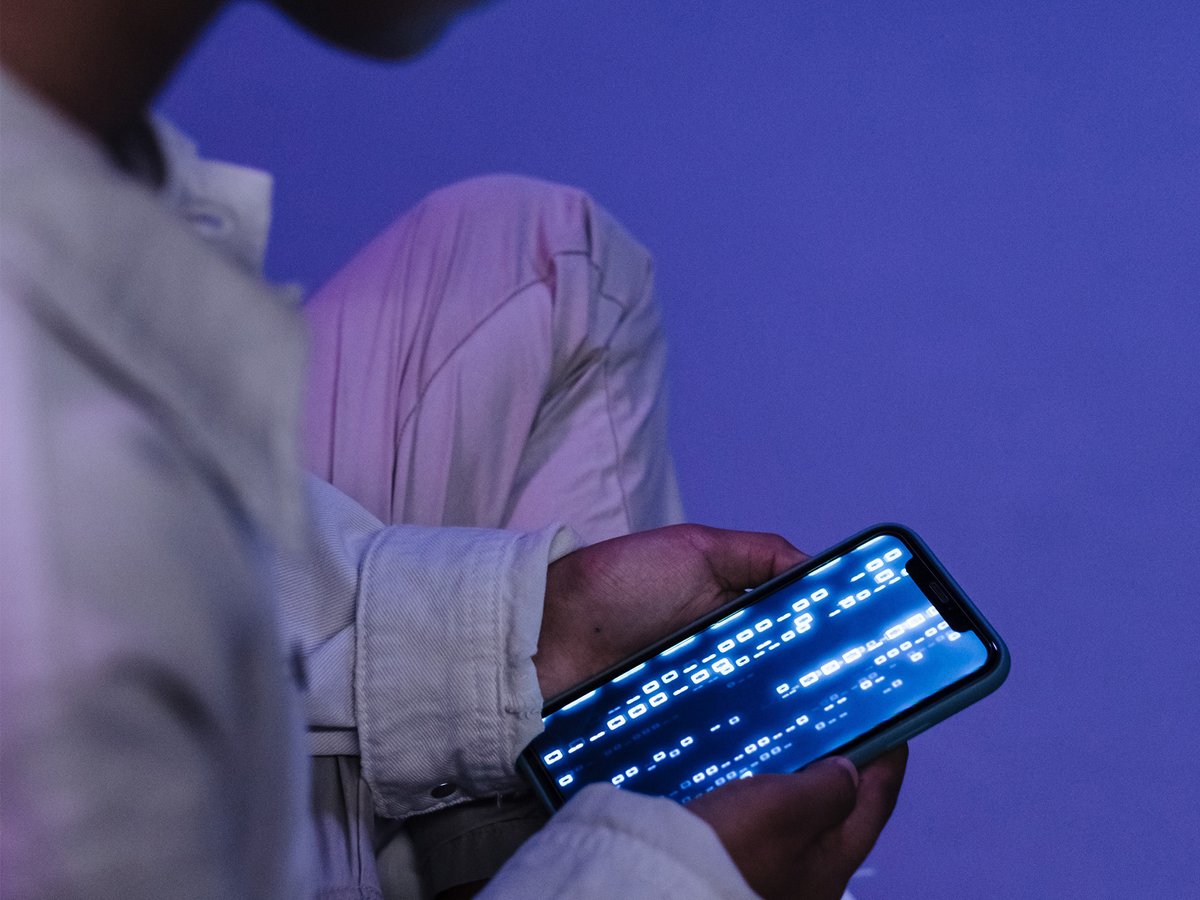 Auch die Energiebranche wird digitalisiert 
Der digitalen Transformation in der Energiebranche sind beinahe keine Grenzen gesetzt. Durch den Einsatz von IT erhalten Netzbetreiber spannende Informationen zum Energieverbrauch und zur Produktion.
#digitalisierung #energiebranche