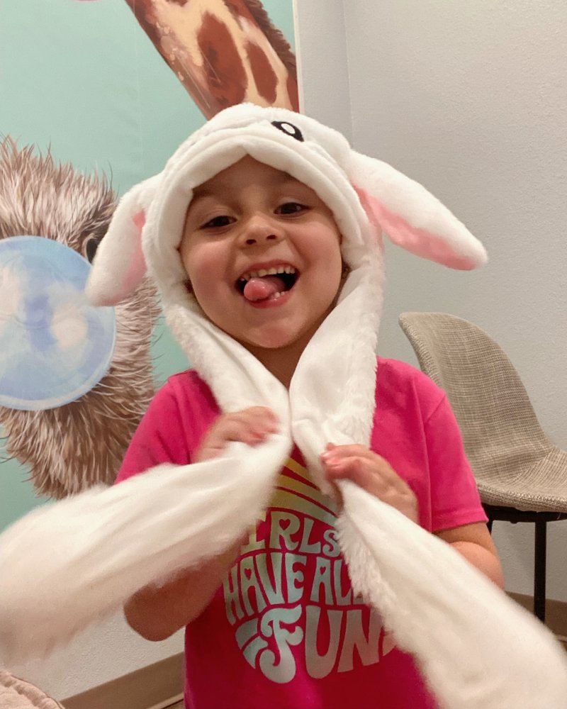 makingwavesptc's tweet image. We hope everyBUNNY is having a EGGcelent week! 🌸🐣🌸🐰
.
.
#makingwaves #speechtherapy #occupationaltherapy #happyeaster #springfun #pediatrictherapygranbury