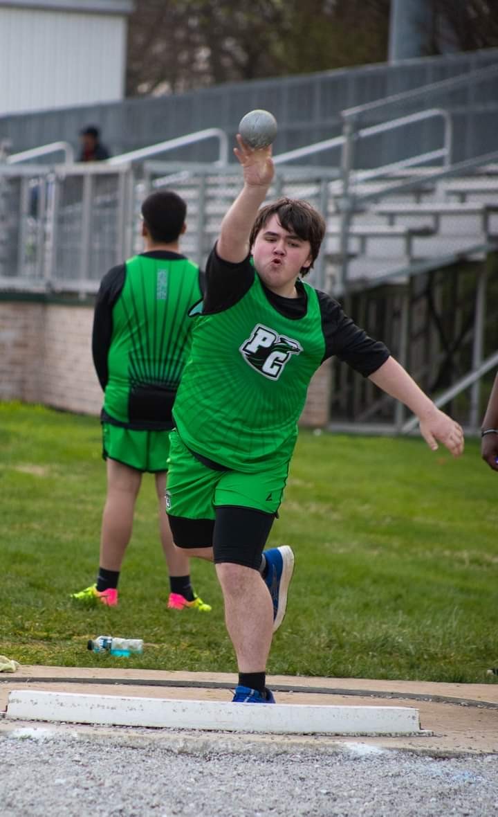 athletics_pcs's tweet photo. PCS Track records (personal and school) fell yesterday at the St. X Master Meet!
[3/3] 
#PCSathletics #TrackTeam2022
📷: T.Hammond &amp; L.Howard https://t.co/HFcIy2KotY