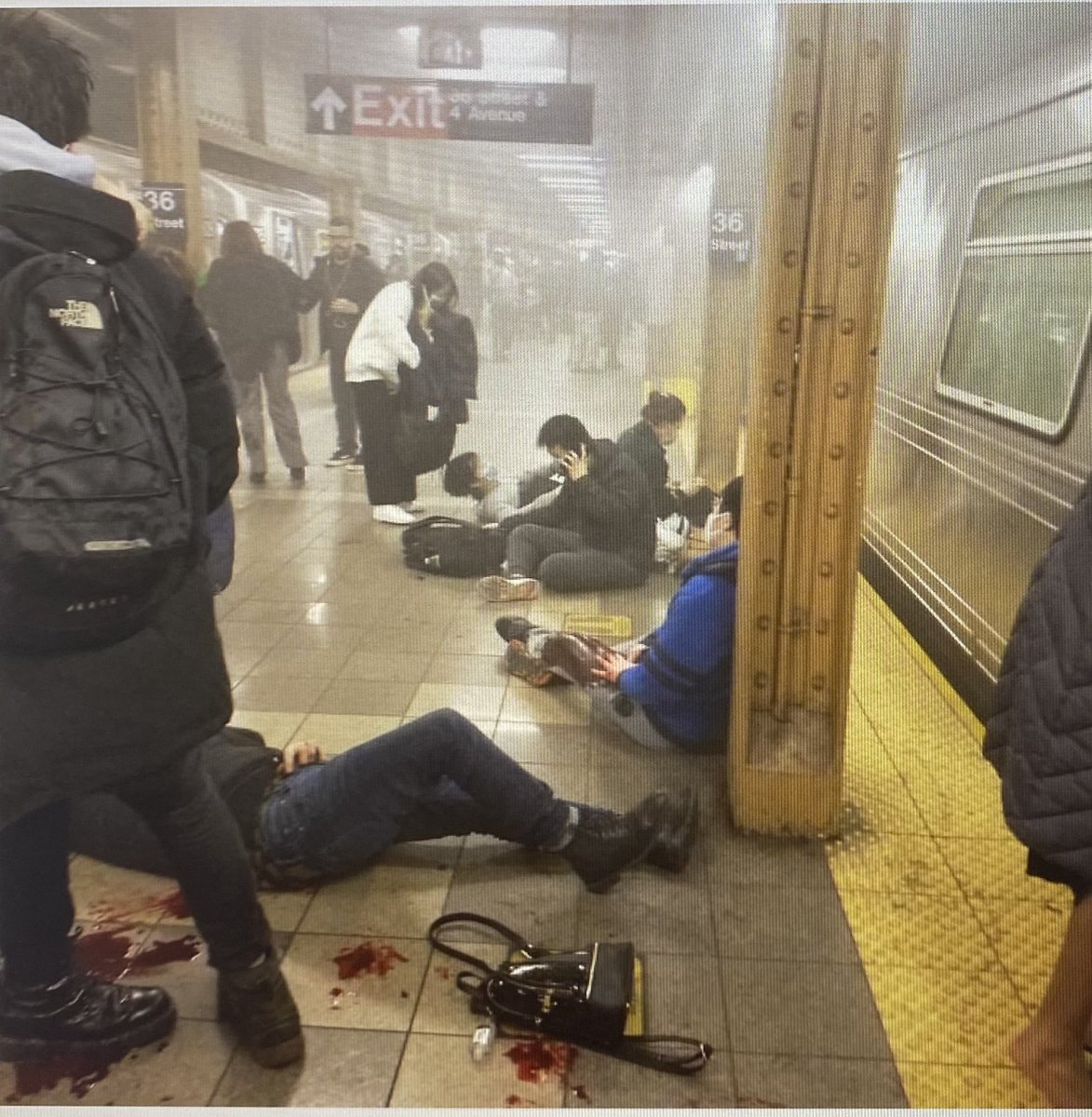 JediTri23's tweet photo. Seeing scenes like this, I’m grateful to have the Protector and TTR training from @SDResponse @TimKennedyMMA #AlwaysBeReady #sheepdogresponse #beanassetnotaliability https://t.co/hLGbblRHaX