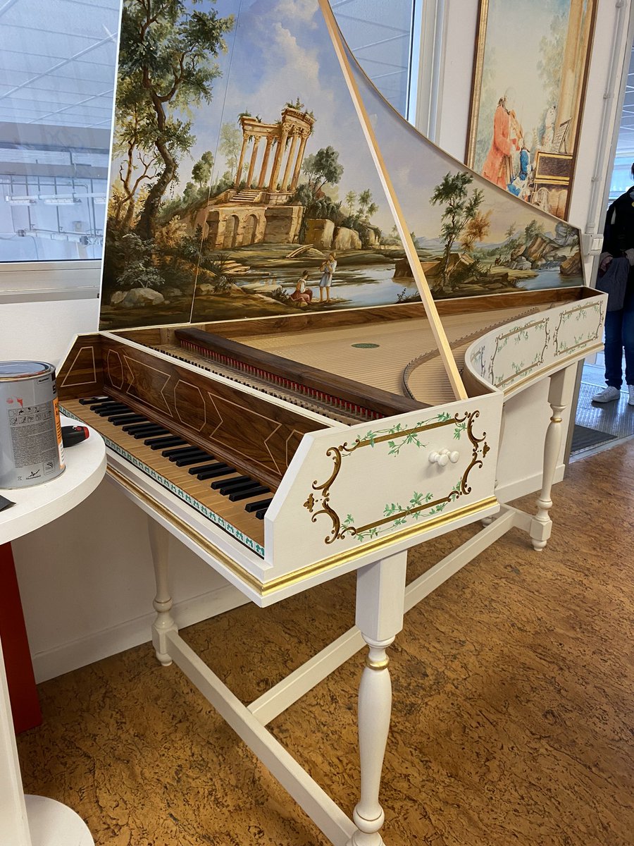 VisitFVG's tweet photo. In VAL PESARINA a scoprire l’arte del cembalo e del #pianoforte. 

Dalla costruzione alla ristrutturazione degli strumenti musicali con legni pregiati del posto. 😍

Conoscete tutti l’abete🌲di risonanza? 🧐 

#fvg #fvglive #iosonofriuliveneziagiulia #musica #carnia #valpesarina https://t.co/gUXfqjikzh