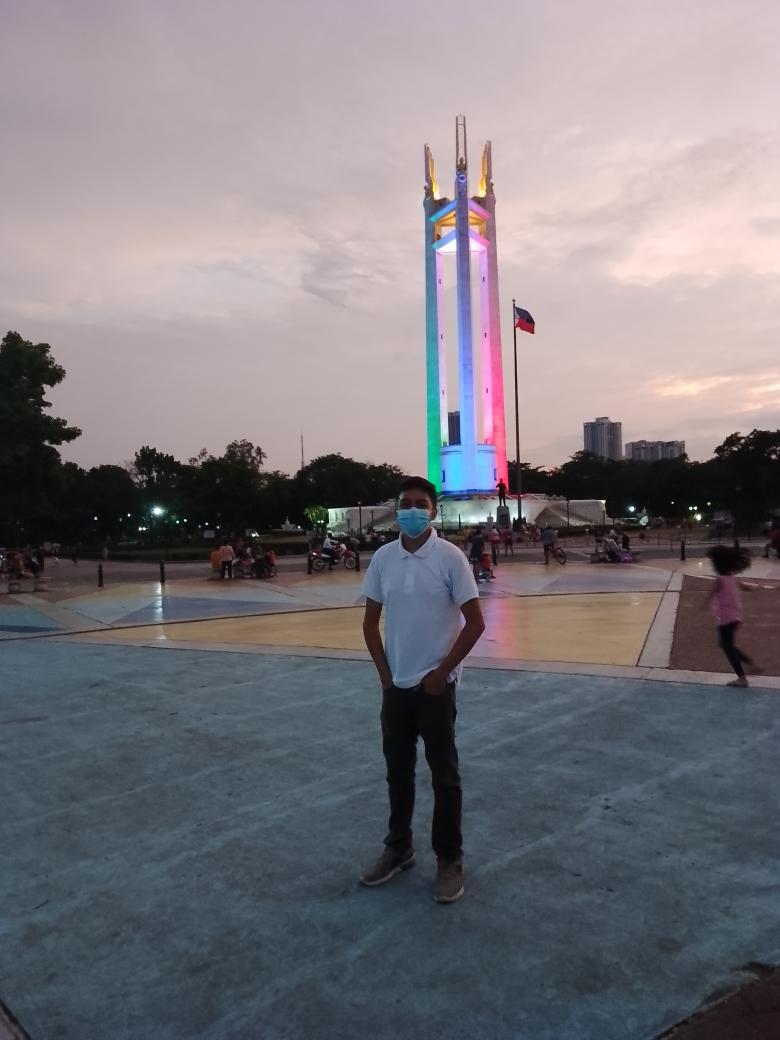 Super_Anjon's tweet photo. Sometimes I ask myself, "what am I doing here?" https://t.co/6GsMjZ2w5M