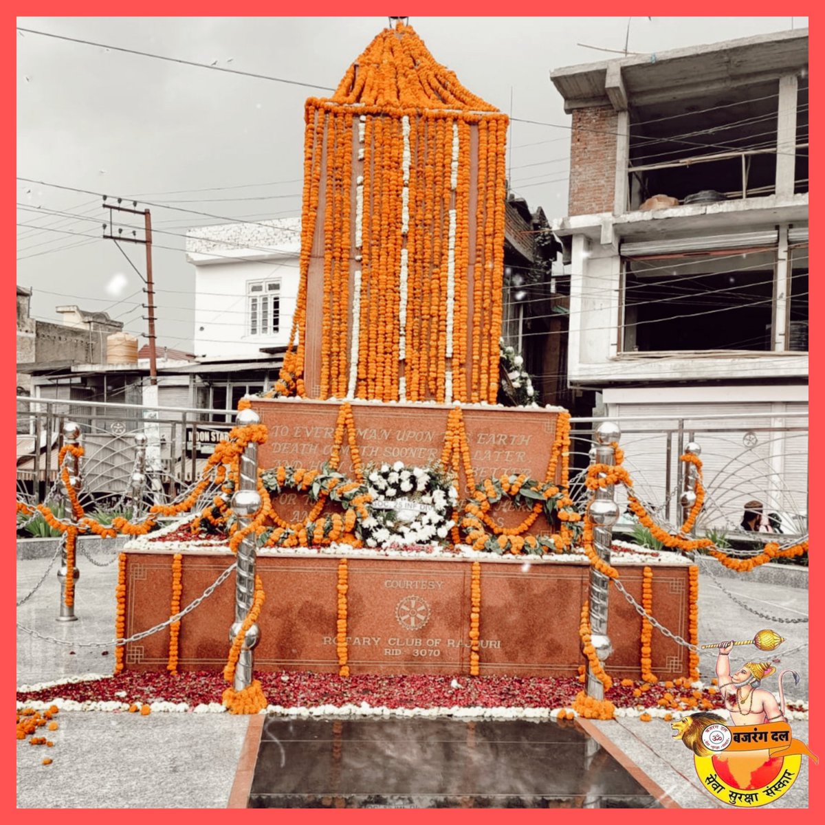 sahilgonatra's tweet photo. Rajouri Massacre 
(7 Nov 1947 – #12Apr 1948)
Thousands were converted,lacks were  killed and rest fought back.
"शिव-शक्ति का जाप करेंगे 
अपनी रक्षा आप करेंगे " https://t.co/QC5qQsp9No