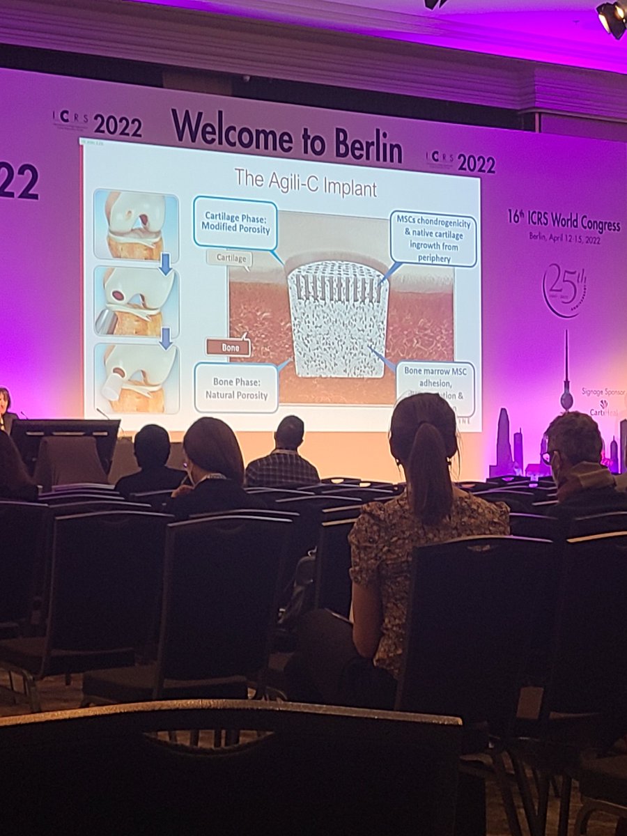 NequeshaSays's tweet photo. Learning about coral implants for cartilage defects. Does that mean they now live under the knee?
#orthotwitter #ICRS2022 #cartiheal #badjokes https://t.co/xnvOxAyQXv