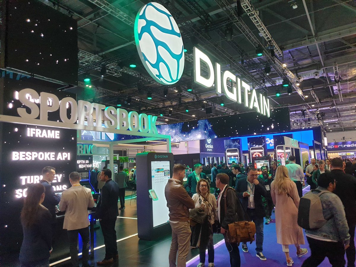 railsr_'s tweet photo. Are you at #ICE2022 today? Our team are there and ready to talk to you about how Railsbank can help you embed amazing finance experiences in #gaming. @ICE365Global #MyICE #MyICEStory #igaming https://t.co/AgnGTgou2Q