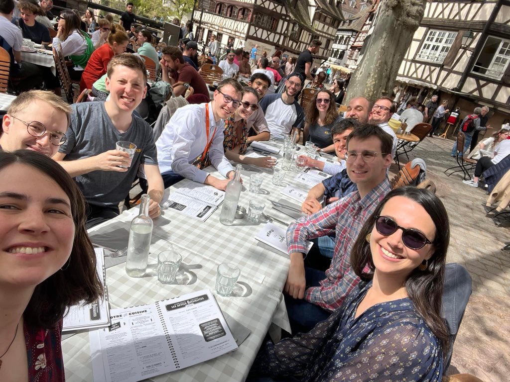 ALIEN_Neuro's tweet photo. La #TeamNeuroLille #ALIEN profite de la belle ville de Strasbourg sous le soleil #JNLF https://t.co/nzxWLAN0Cq