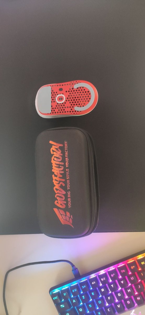 - Main kailh 8
- ttc Gold Encoder
- Custom wheel and ring
- Weight reduction kit by godsfactory.

51.19g total. Thank you so much for the rapidity and the quality of your work <a href="/godsfactory/">godsfactory</a> ! 🔥

If you guys have a broken mouse or need a new one, just dm him, he's insane.