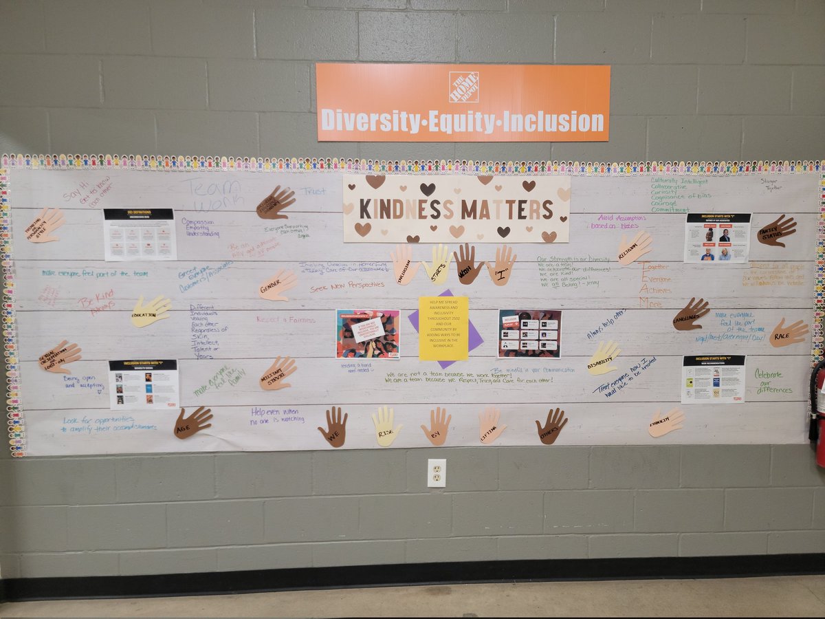 2502 spreading awareness and inclusivity throughout the store. Associates shared what they can do to help one another! This is our FAMILY! Shout out to the VOA/DEI team for Leading the way. @MikeMcCluskeyHD  @Cmisotti15 @JohnAtk25016614 @LexieFitz2510 https://t.co/5W5uerMlAa