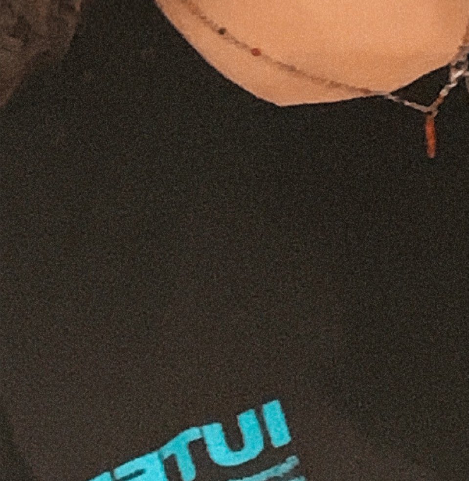mara_wbl's tweet photo. emotional support necklace <33 https://t.co/BXgSBj4X1N