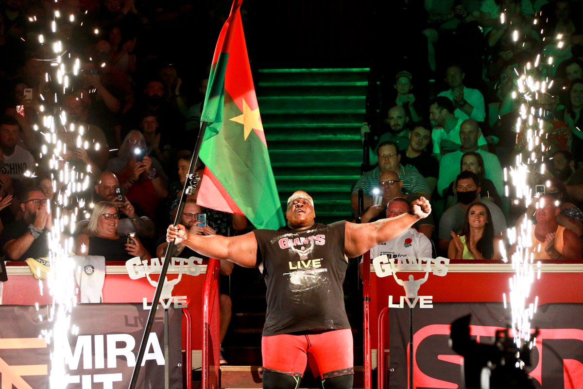 GIANTS LIVE STRONGMAN tweet media