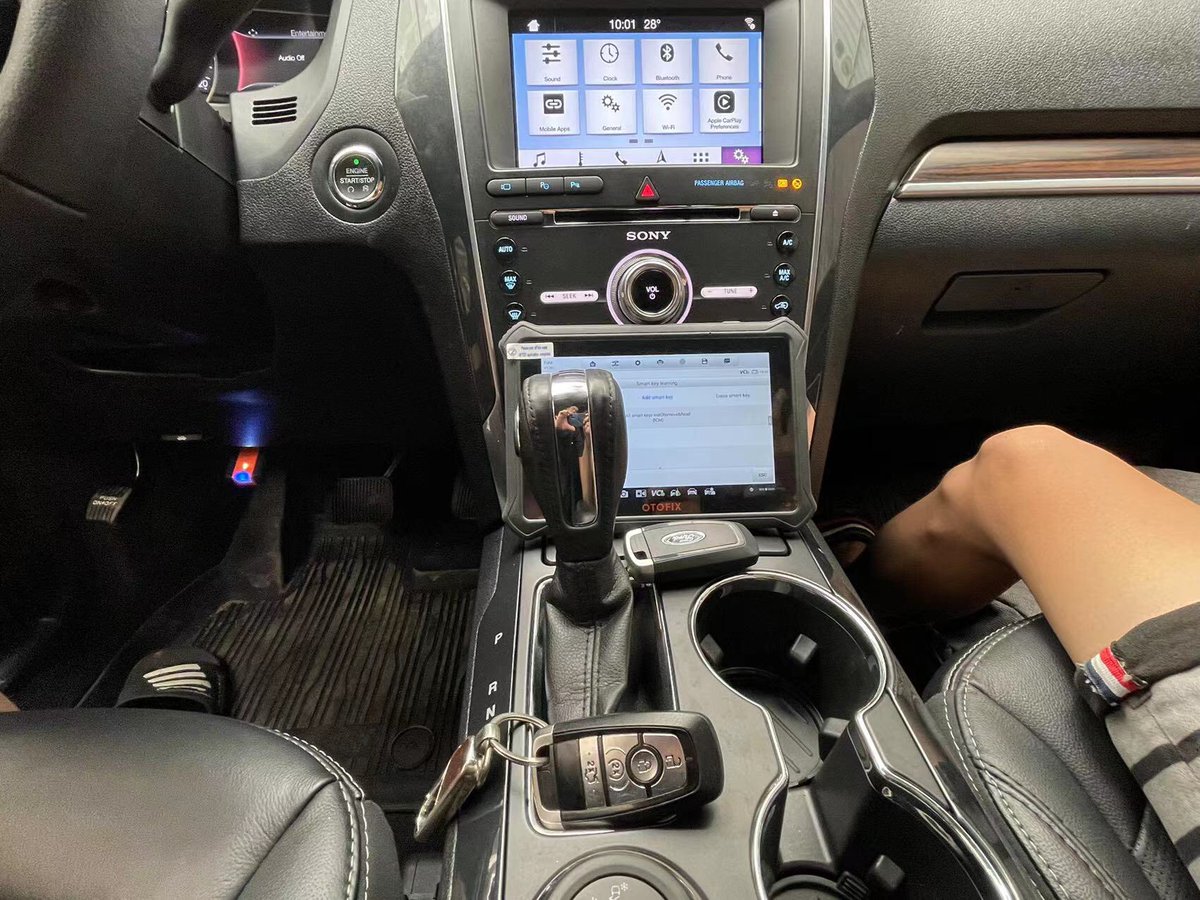 Otofix im1 programming new smartkey Ford Explorer by step
Link youtube: youtu.be/1wbjM3xnV1U