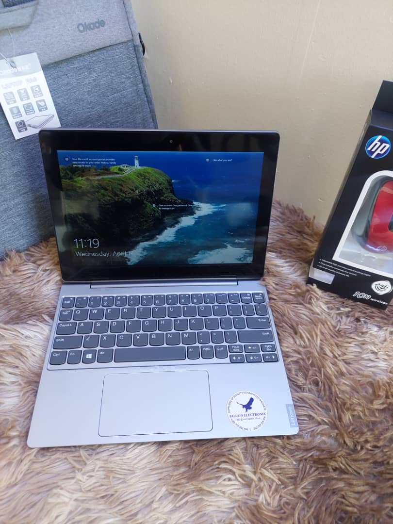 FalconElectron4's tweet photo. 🦅Lenovo IdPd D330 Touch intel 8th Gen🦅
~Intel ® Celeron N4000 CPU @1.10Ghz
~1101Mhz, 2 logical processors 
~64GB ssd Fast memory storage
~Memory expandable via Sdcard
~4GB RAM  DDR4 
~8th Generation 
~Detachable +Full 10 Touch points 
~64 Bit operating system https://t.co/EErwdr9OgT