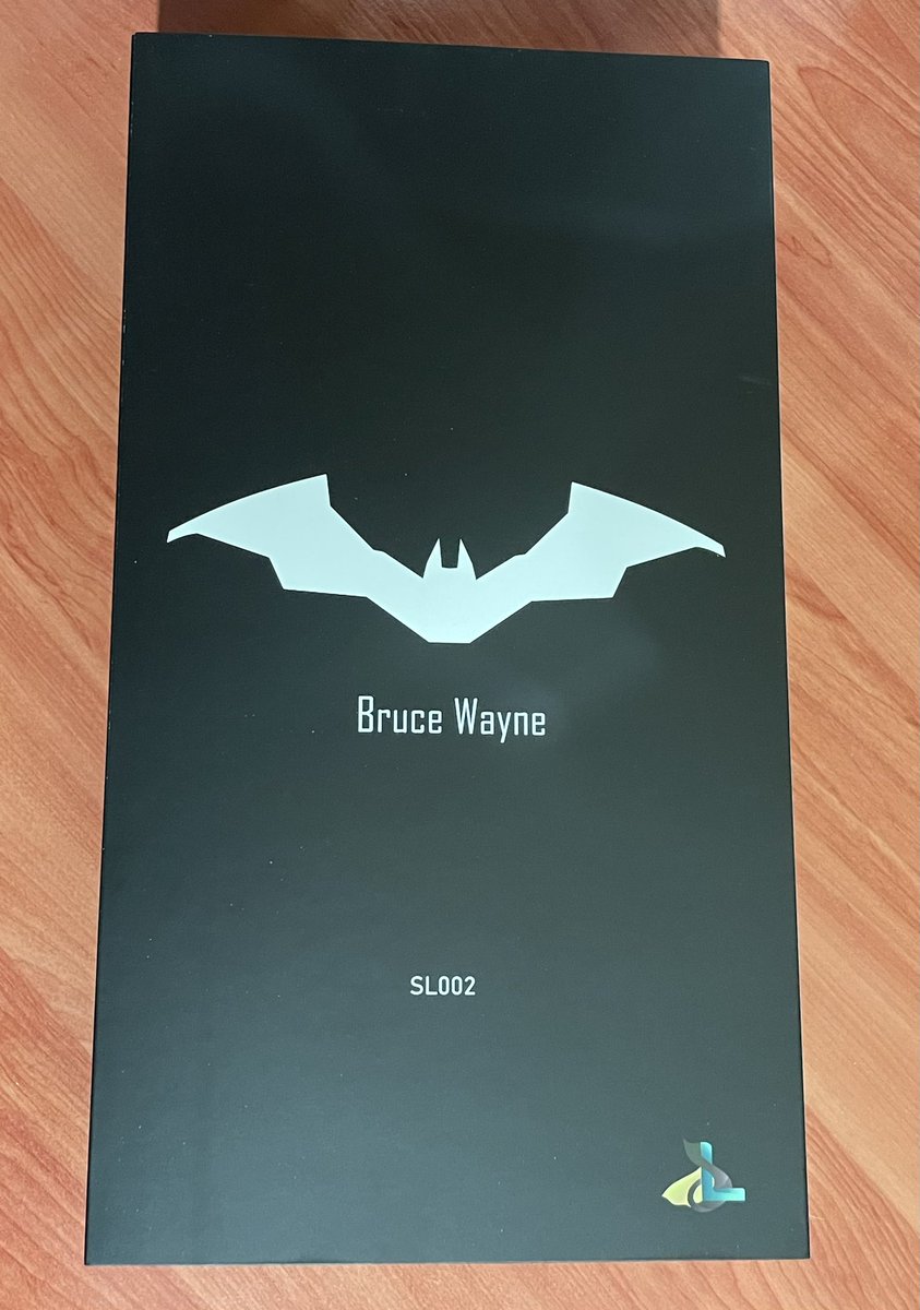 fortaleza_friki's tweet photo. A veces no se necesitan demasiados complementos para que sea una buena figura. #BruceWayne #TheBatman #SLCustom https://t.co/rOUufENzad