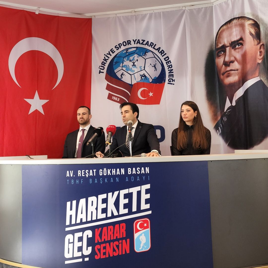 rgbasan's tweet image. Türkiye Spor Yazarları Derneği'nde basın toplantımızı gerçekleştirdik.

Camiamızı, Türk Buz Hokeyi’nin geleceğini değiştirmek üzere “HAREKETE GEÇ” meye davet ediyoruz.
@gencliksporbak @TBHForgtr