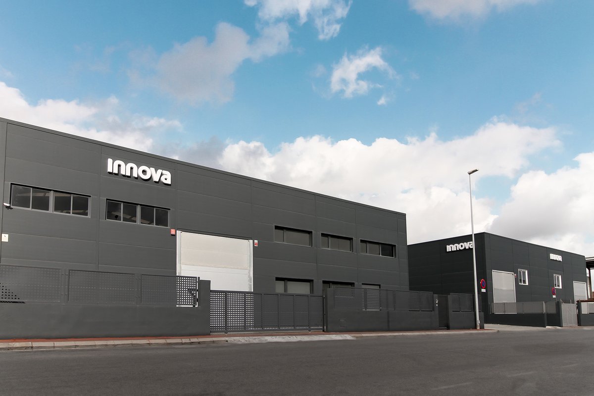 espaitec's tweet photo. 🗣️@InnovaEndOfLine, compañía de la #FamiliaEspaitec, busca incorporar un/a técnico/a superior especializado en diseño eléctrico para su planta de Almazora.
👉INFO: https://t.co/cFZ0KTU5ii
#SomUJI #SomEstudiantat #HubAsaService #DiseñoEléctrico #LosParquesAportan #15AnysEspaitec https://t.co/GJs4oLVo73