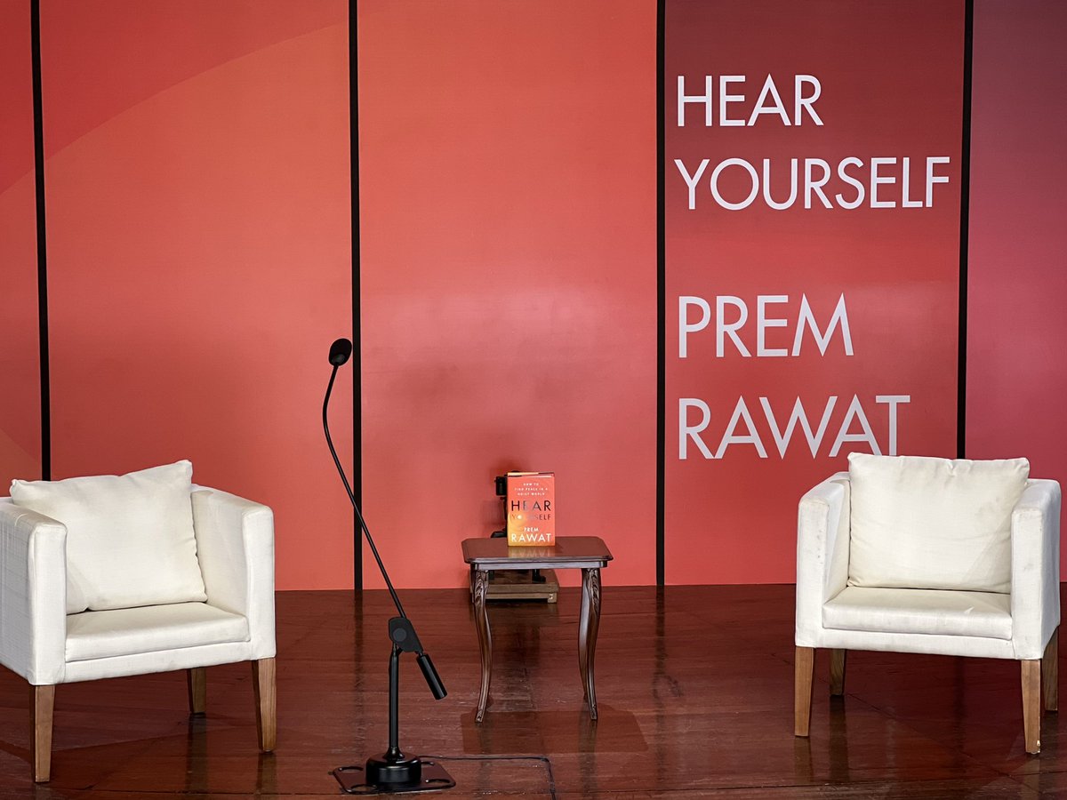 PRBookFans1's tweet photo. Stage is set for this evening’s #HearYourselfBook unveiling, which starts at 6pm IST, #Mumbai, #India

With @nytimesbooks #bestseller #author, Prem Rawat, in conversation with @mandybedi, hosted by @Archanaapania

https://t.co/0Eq5AW1Zjd

@HarperOneBooks @HarperCollinsIN https://t.co/xPVA29rTpo
