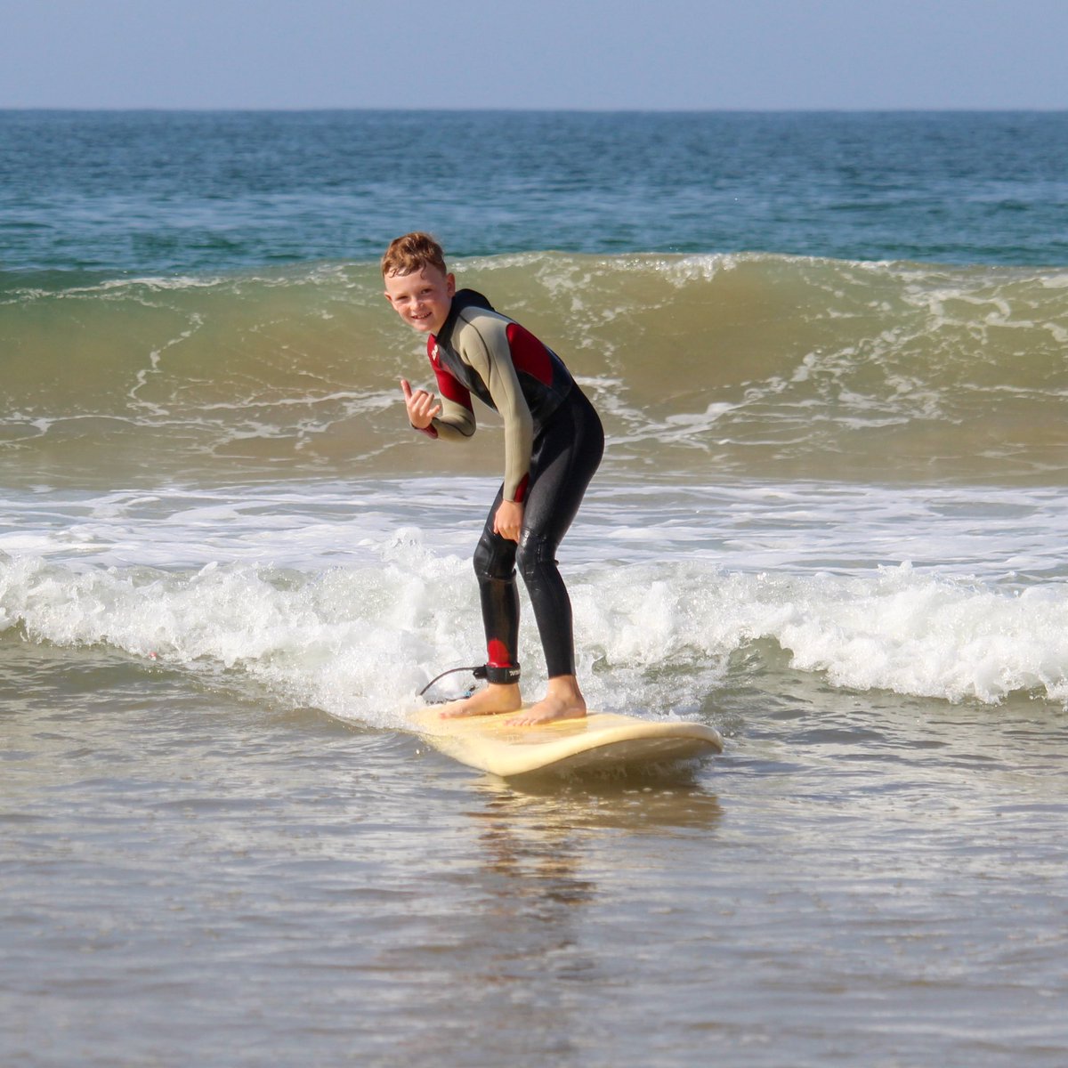 ShakaSurfMoroc's tweet photo. The shaka, the universal symbol of surfing.
#surf #surfing #morocco #theshaka #shakasurfmorocco #surfstoke #surfsymbol #surfers
#aloha #throwashaka https://t.co/FTeArEbFTA