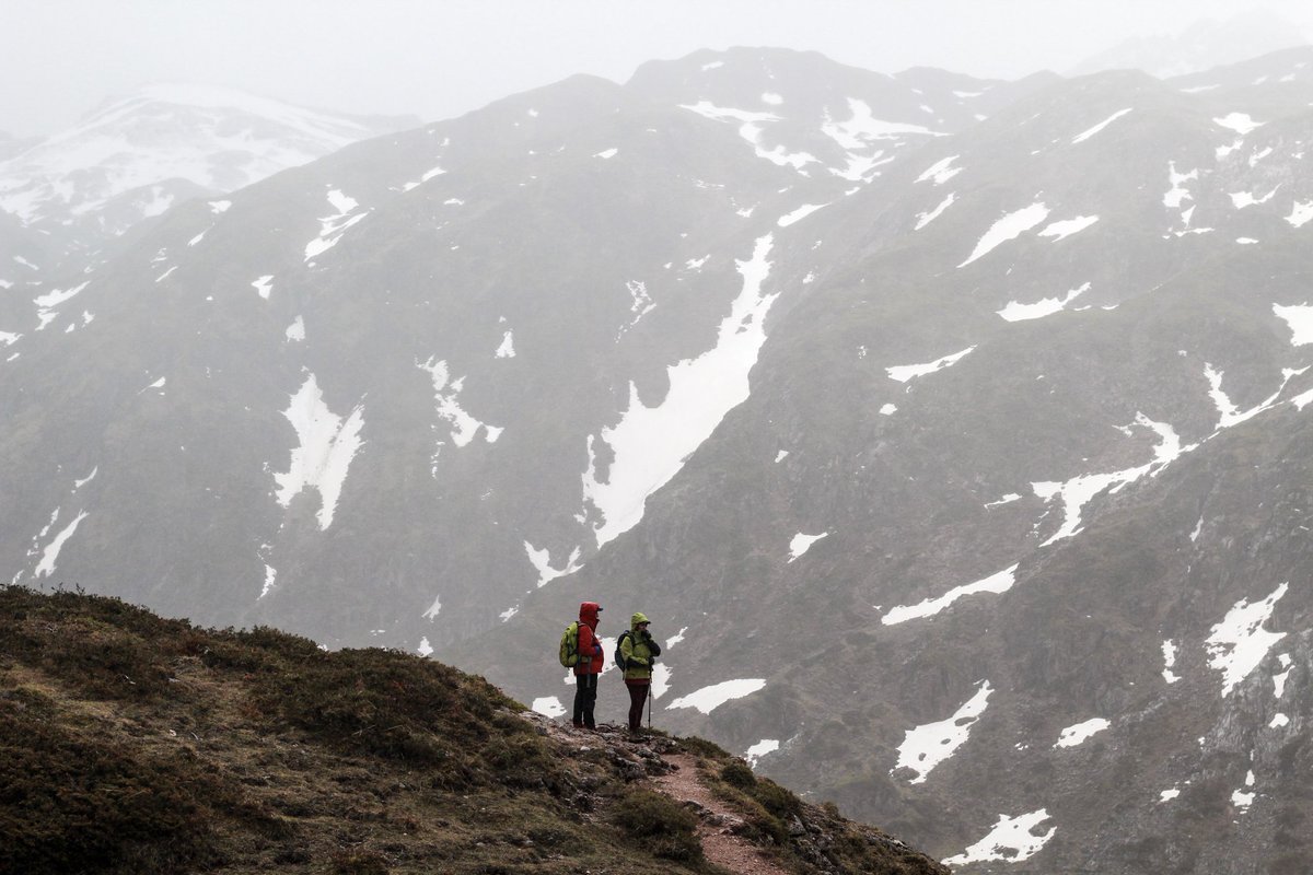 Ownphotography_'s tweet photo. Ascenso a los Lagos de #Somiedo https://t.co/qond9Bhko7