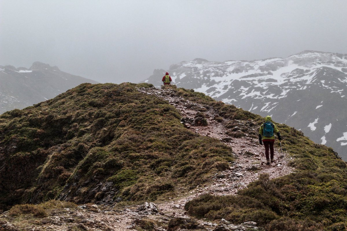 Ownphotography_'s tweet photo. Ascenso a los Lagos de #Somiedo https://t.co/qond9Bhko7
