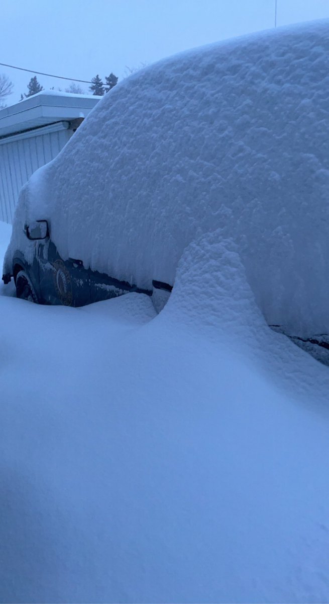 Ahilz258's tweet photo. This is not what you want to see when trying to get to work in the morning. #blizzard https://t.co/yLBYvWEtxf