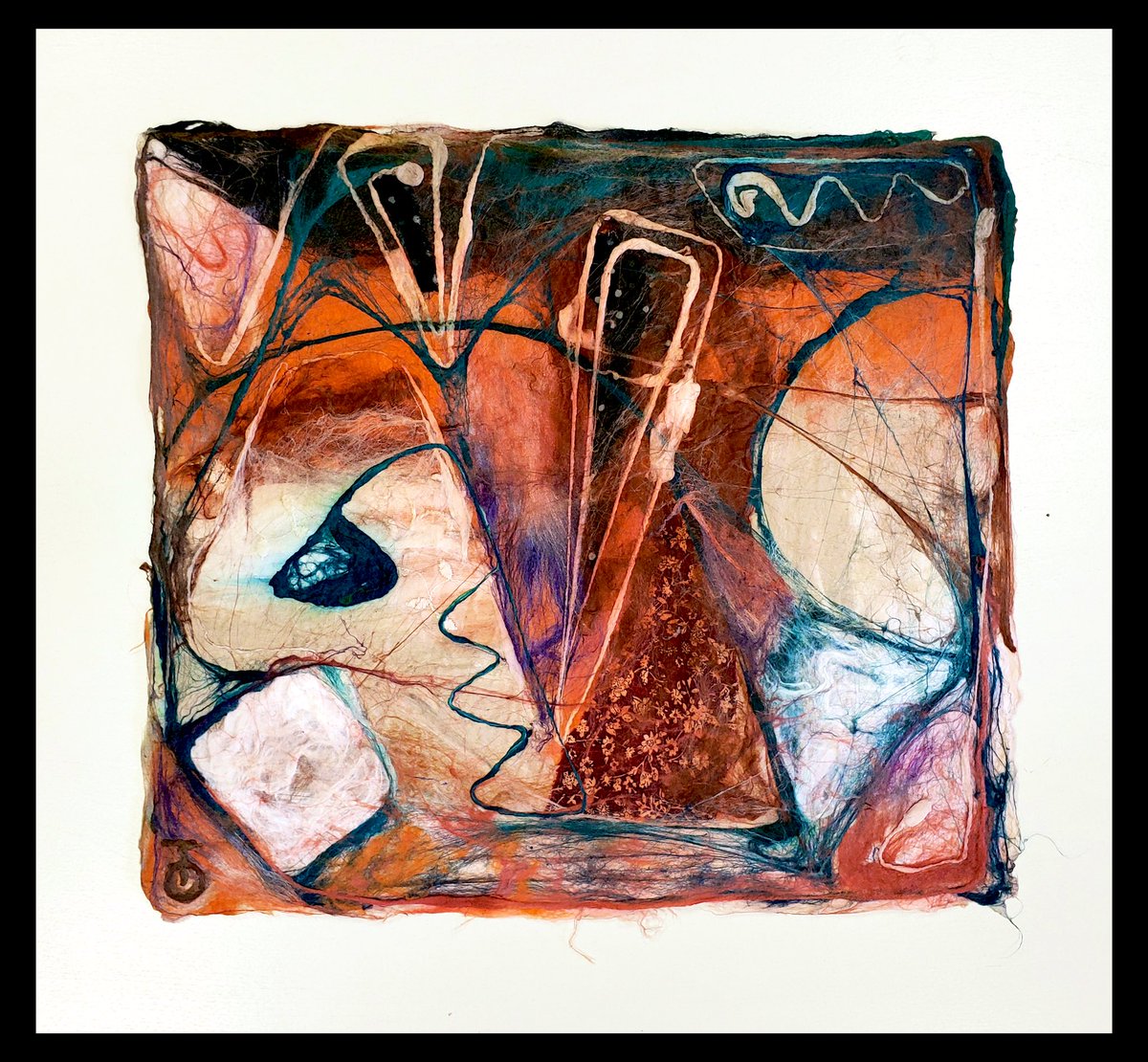 TeaOkro's tweet photo. “Roots”
Silk Fusion
18″ x 16″
2020

#Art #Artist #ArtistsOnTwitter #Fiber #Fiberart #Silk #SilkFusion #Abstract #FineArt #GM https://t.co/5IdTKYyrLL