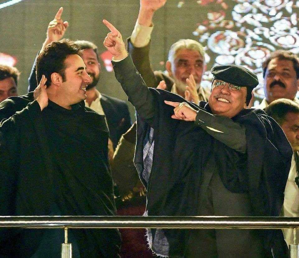 MianNoumanPPP's tweet photo. 𝗗𝗲𝗺𝗼𝗰𝗿𝗮𝗰𝘆 𝗶𝘀 𝘁𝗵𝗲 𝗯𝗲𝘀𝘁 𝗿𝗲𝘃𝗲𝗻𝗴𝗲.
جئے بھٹو  ✌
@BBhuttoZardari @AAliZardari https://t.co/w6UkTZisV4