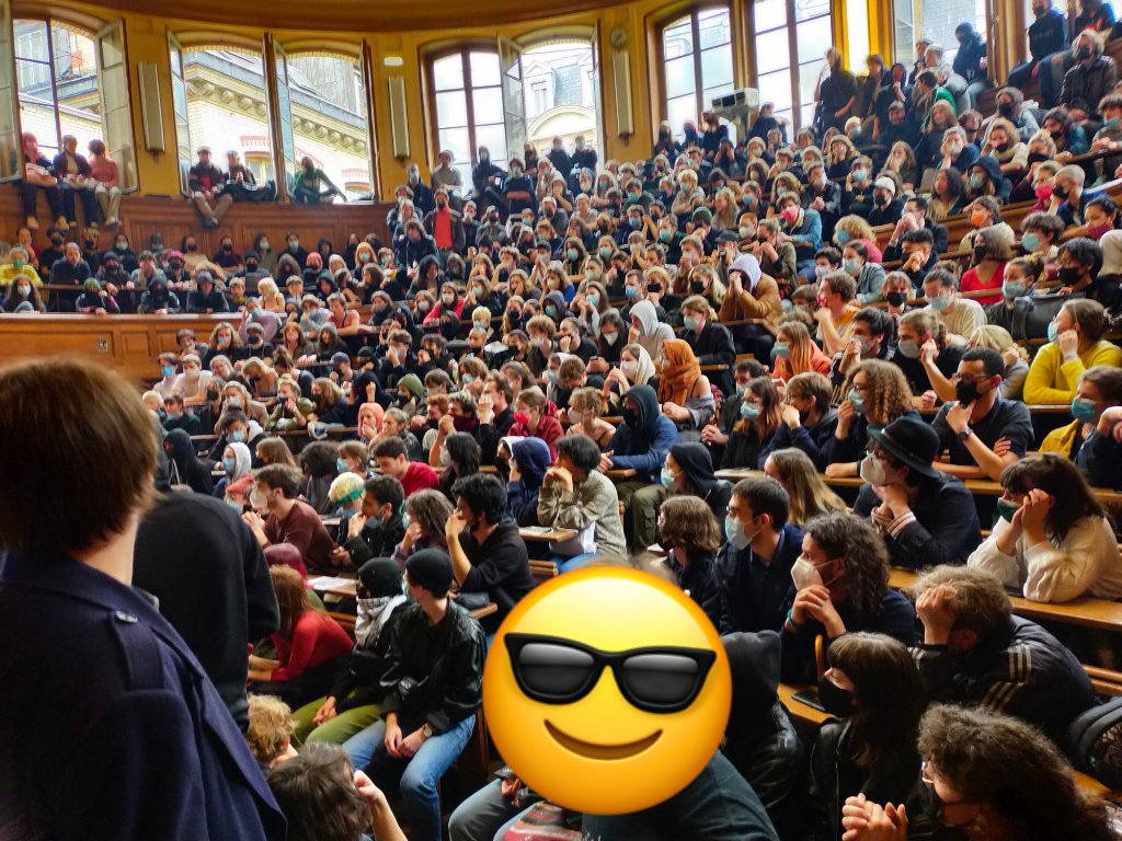 CAIUniv's tweet photo. 💥ET LA SORBONNE ELLE EST A QUI?💥 https://t.co/ZNeqhzgZ6p