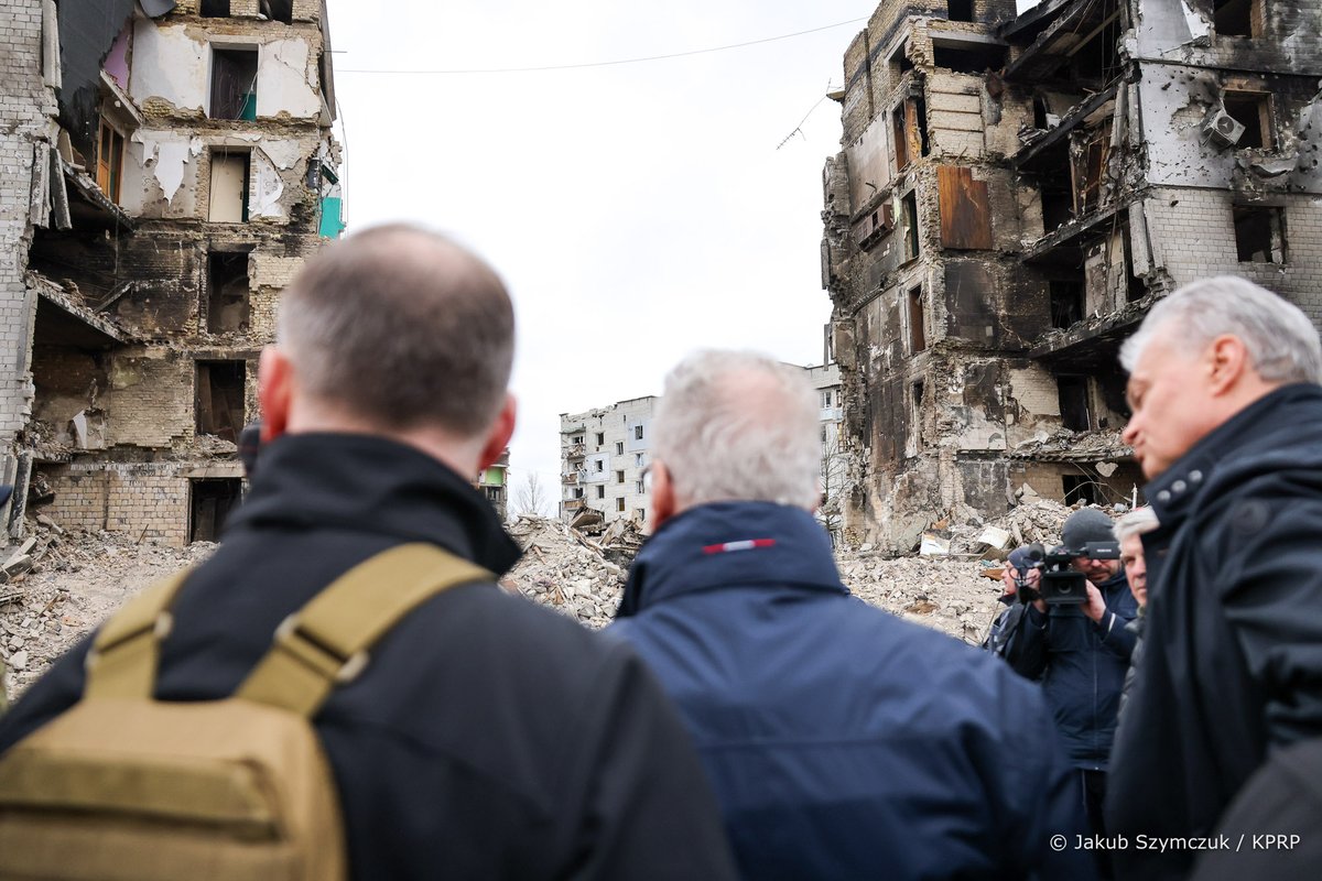 prezydentplarch's tweet image. Wizyta Prezydentów Polski, Litwy, Łotwy i Estonii w Ukrainie.