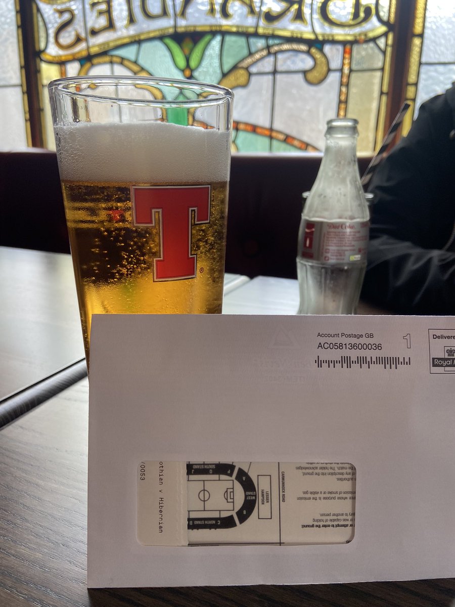 ycfcpike's tweet photo. Collected our tickets @YCSP84 thought I’d pop in one of your favourite pubs. #ryries https://t.co/UvGR1lYyta