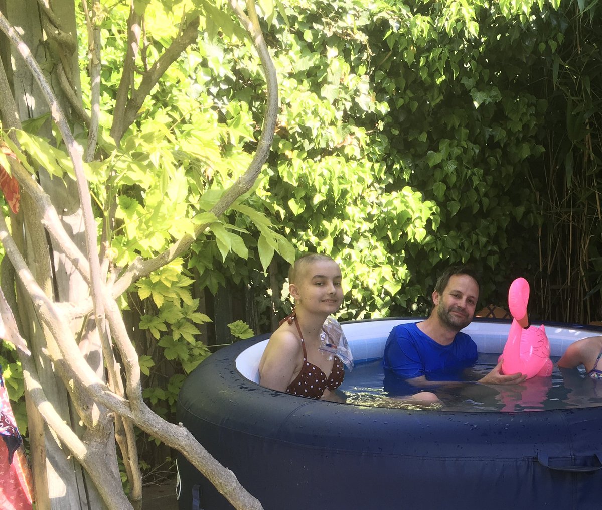 While Boris &amp; Rishi partied, we tried to give Ruby the best possible end of life. 

A hot tub &amp; a blow up flamingo were all we could manage. No friends, grandparents or cousins. Not even for 10 minutes. 

She had to say goodbye on Zoom. 

We deserve better.  

#BorisTheLiar