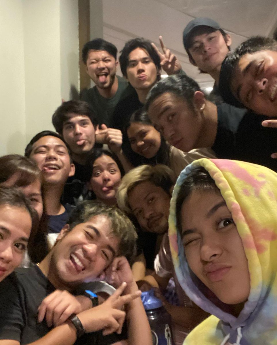 iamclairey's tweet photo. @iamAndalioLoisa
Sepanx! 🥺 

#LoveIn40Days 💜

Reposted from @wendaaanggg https://t.co/C1xxal0vSi