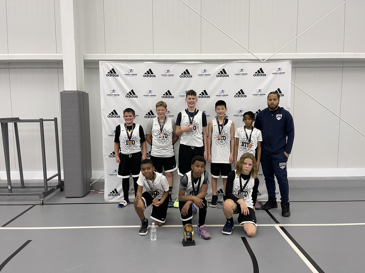 LegacyMI_Bball's tweet photo. Congrats to all of our finalists @MiInvitational we hope to see you next year! 🥇🥈🏆 https://t.co/J9xoTt1mY4