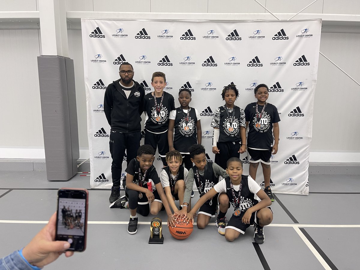 LegacyMI_Bball's tweet photo. Congrats to all of our finalists @MiInvitational we hope to see you next year! 🥇🥈🏆 https://t.co/J9xoTt1mY4